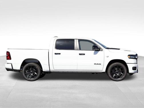 Bright White Clearcoat 2026 RAM 1500 Laramie