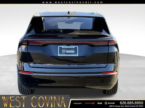 Diamond Black Crystal Pearlcoat 2025 Jeep Wagoneer S Limited