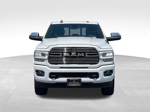 Bright White Clearcoat 2020 RAM 2500 Laramie Crew Cab 4x4 6'4' Box