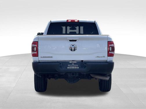 Bright White Clearcoat 2020 RAM 2500 Laramie Crew Cab 4x4 6'4' Box