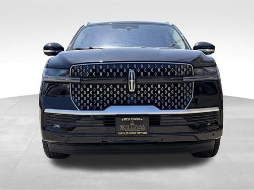 INFINITE BLACK MET CC 2025 Lincoln Navigator Reserve