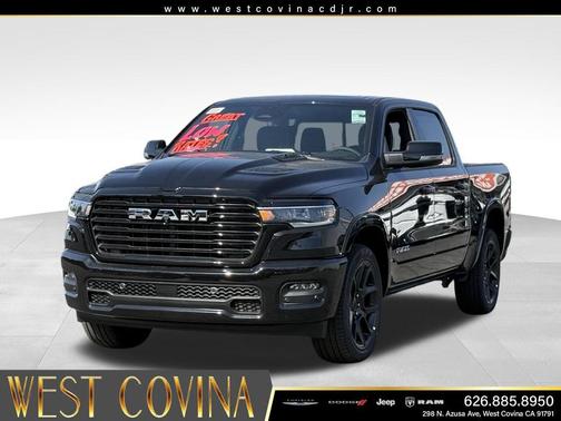 Diamond Black Crystal Pearlcoat 2026 RAM 1500 Laramie