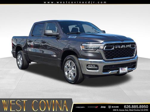 Granite Crystal Metallic Clearcoat 2026 RAM 1500 Big Horn/Lone Star