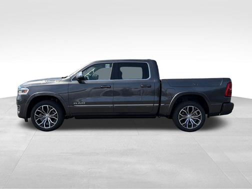 Granite Crystal Metallic Clearcoat 2026 RAM 1500 ST