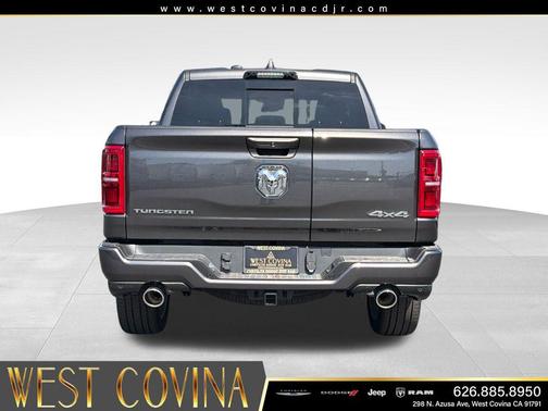 Granite Crystal Metallic Clearcoat 2026 RAM 1500 ST