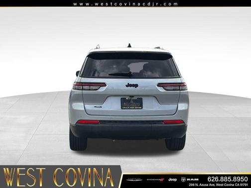 Silver Zynith 2023 Jeep Grand Cherokee L Altitude