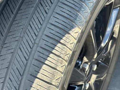 Granite Metallic Clearcoat 2017 Dodge Durango GT