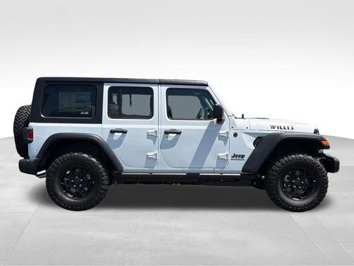Bright White Clearcoat 2026 Jeep Wrangler Willys