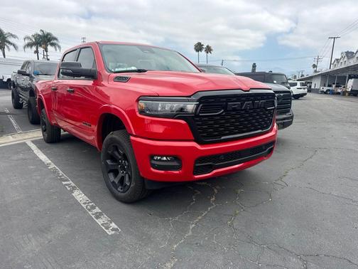 Flame Red Clearcoat 2025 RAM 1500 Big Horn/Lone Star