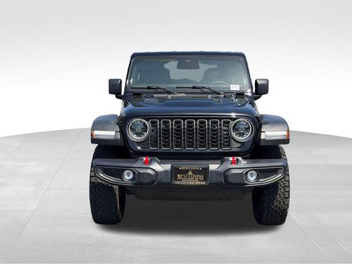 Black Clearcoat 2025 Jeep Wrangler Rubicon