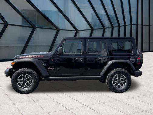 Black Clearcoat 2025 Jeep Wrangler Rubicon