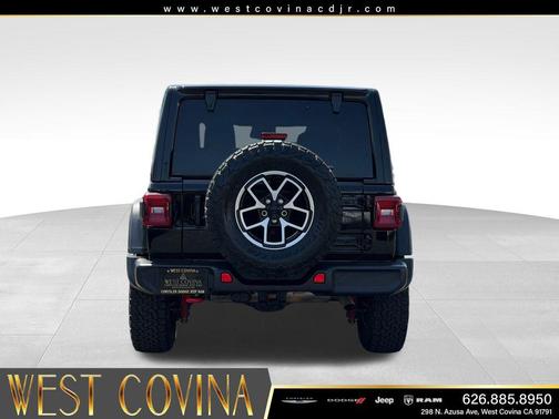 Black Clearcoat 2025 Jeep Wrangler Rubicon
