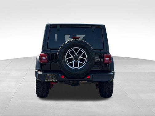 Black Clearcoat 2025 Jeep Wrangler Rubicon