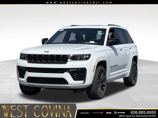 Bright White Clearcoat 2026 Jeep Grand Cherokee Limited