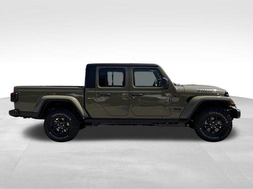 41 2026 Jeep Gladiator Willys 4x4