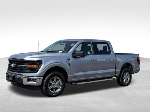 ICONIC SILVER METALLIC 2025 Ford F-150 XLT