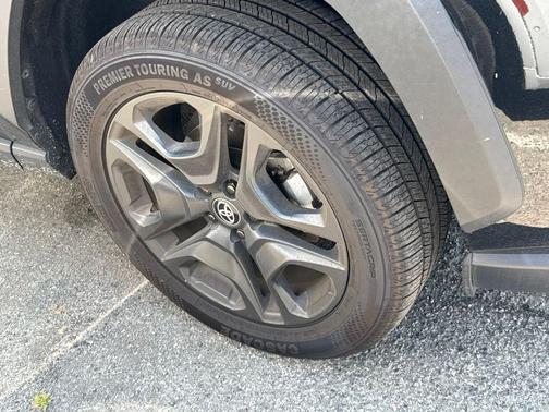 Midnight Black Metallic 2024 Toyota RAV4 Adventure