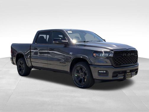 Granite Crystal Metallic Clearcoat 2026 RAM 1500 Big Horn/Lone Star