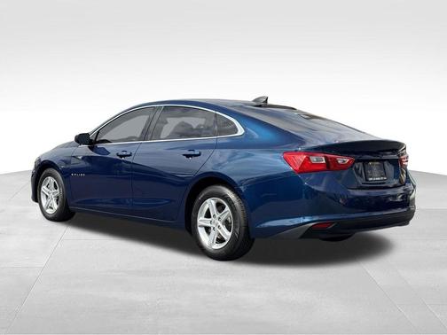 Pacific Blue Metallic 2019 Chevrolet Malibu 1LS