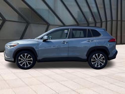 Celestite 2023 Toyota Corolla Cross XLE
