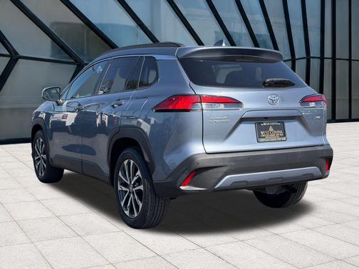 Celestite 2023 Toyota Corolla Cross XLE