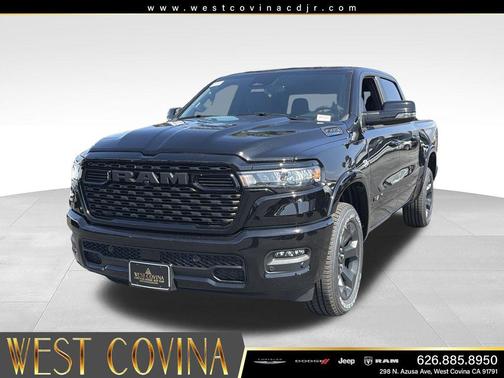 Diamond Black Crystal Pearlcoat 2026 RAM 1500 Big Horn/Lone Star