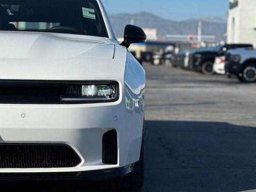 White Knuckle 2026 Dodge Charger R/T Scat Pack