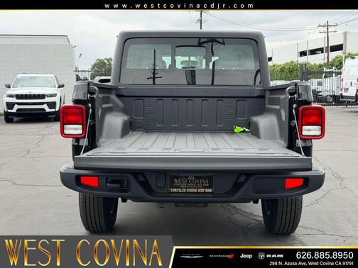 Black Clearcoat 2026 Jeep Gladiator Sport