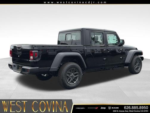 Black Clearcoat 2026 Jeep Gladiator Sport