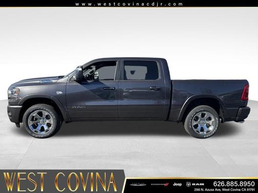 Granite Crystal Metallic Clearcoat 2026 RAM 1500 Big Horn/Lone Star