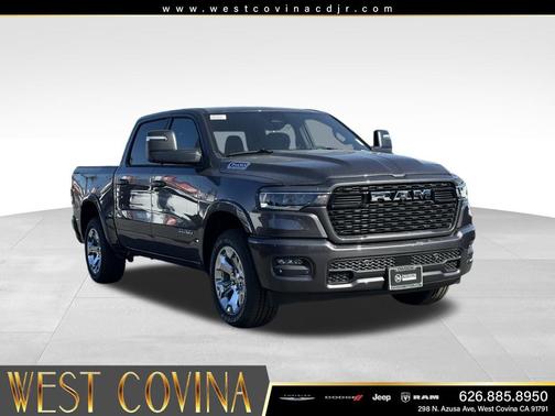 Granite Crystal Metallic Clearcoat 2026 RAM 1500 Big Horn/Lone Star