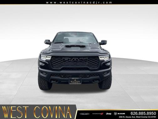 Diamond Black Crystal Pearlcoat 2026 RAM 1500 RHO Crew Cab 4x4 5'7' Box