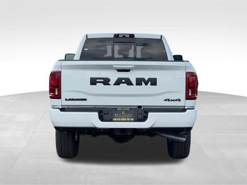 Bright White Clearcoat 2026 RAM 2500 Laramie Crew Cab 4x4 6'4' Box