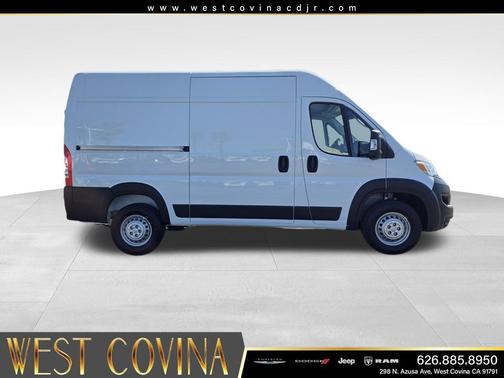 Bright White Clearcoat 2026 RAM ProMaster 1500 Base