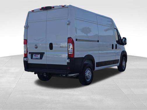 Bright White Clearcoat 2026 RAM ProMaster 1500 Base