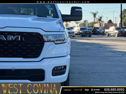 Bright White Clearcoat 2026 RAM 1500 Big Horn/Lone Star