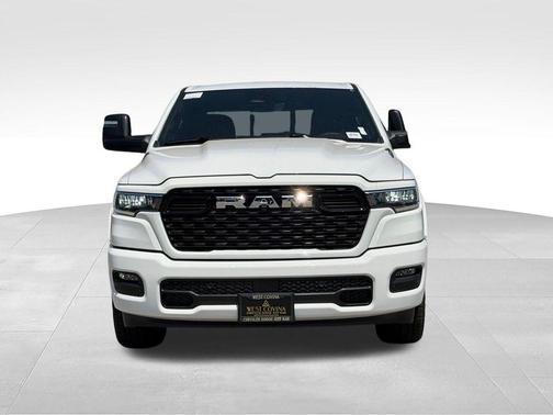 Bright White Clearcoat 2026 RAM 1500 Big Horn/Lone Star