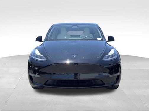 Solid Black 2024 Tesla Model Y Long Range Single Motor Rear-Wheel Drive