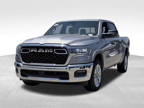 Billet Silver Metallic Clearcoat 2026 RAM 1500 Big Horn/Lone Star