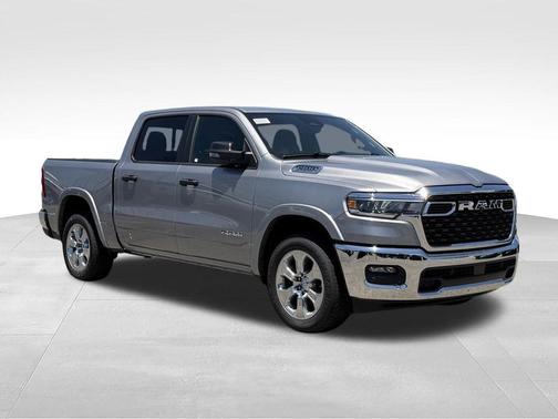 Billet Silver Metallic Clearcoat 2026 RAM 1500 Big Horn/Lone Star