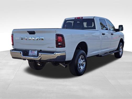 Bright White Clearcoat 2026 RAM 3500 Tradesman Crew Cab 4x4 8' Box