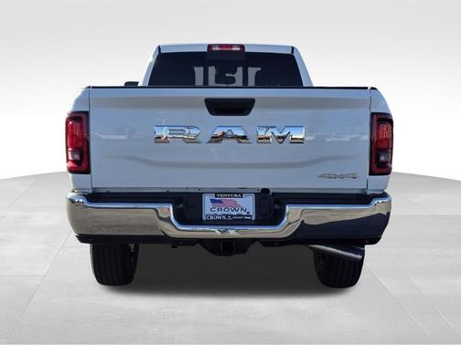 Bright White Clearcoat 2026 RAM 3500 Tradesman Crew Cab 4x4 8' Box