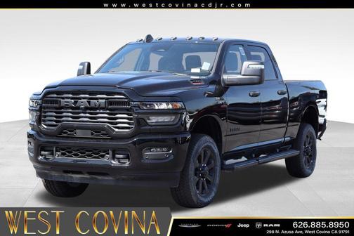 Diamond Black Crystal Pearlcoat 2025 RAM 2500 Big Horn Crew Cab 4x4 6'4' Box