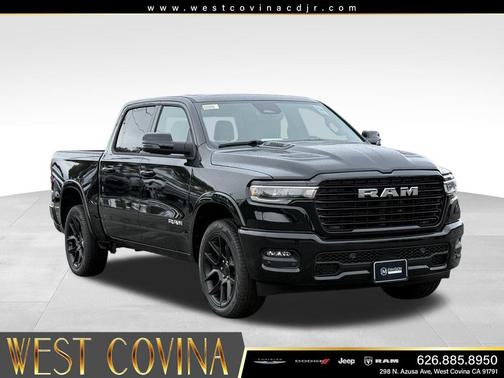 Diamond Black Crystal Pearlcoat 2026 RAM 1500 Laramie