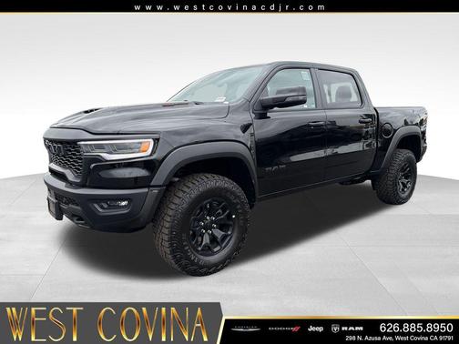 Diamond Black Crystal Pearlcoat 2026 RAM 1500 RHO Crew Cab 4x4 5'7' Box