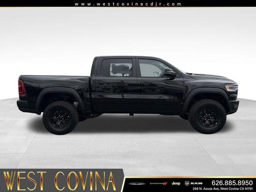 Diamond Black Crystal Pearlcoat 2026 RAM 1500 RHO Crew Cab 4x4 5'7' Box