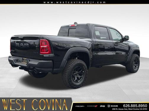 Diamond Black Crystal Pearlcoat 2026 RAM 1500 RHO Crew Cab 4x4 5'7' Box
