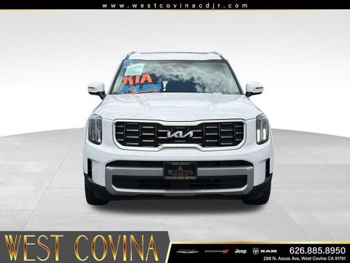 Glacial White Pearl 2023 Kia Telluride S