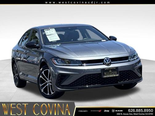 Platinum Gray 2025 Volkswagen Jetta 1.5T Sport