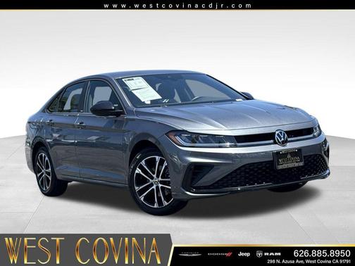 Platinum Gray 2025 Volkswagen Jetta 1.5T Sport
